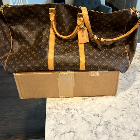 LV DUFFLE BAG WITH DATE STAMP OF MB0033 - MADE IN FRANCE 3RD WEEK OF 2003. - Picture 14 of 15